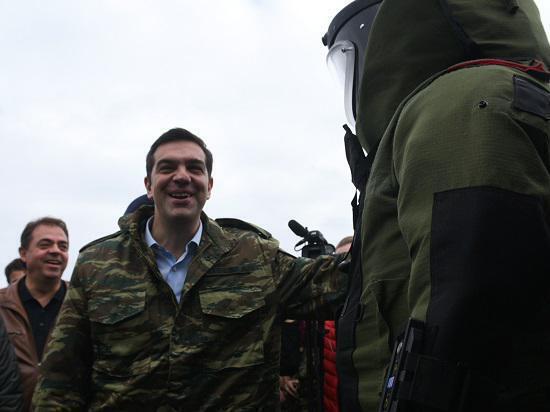 https://www.alter-info.gr/wp-content/uploads/2015/10/o-alexis-tsipras-parmenion-sta-chaki-pics-4.jpg