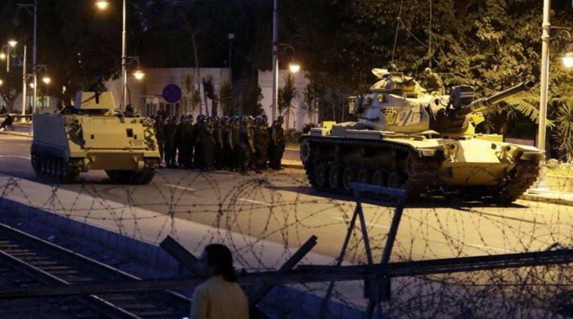 Συλλήψεις 754 ατόμων για την απόπειρα πραξικοπήματος στην Τουρκία