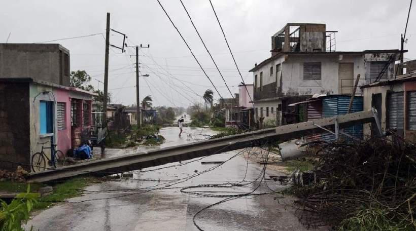 Live Streaming: Ο τυφώνας Ίρμα πλησιάζει τις ΗΠΑ