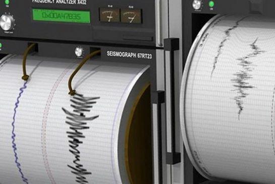 Σεισμός τώρα αισθητός στην Αττική- 4,9 Ρίχτερ η πρώτη εκτίμηση