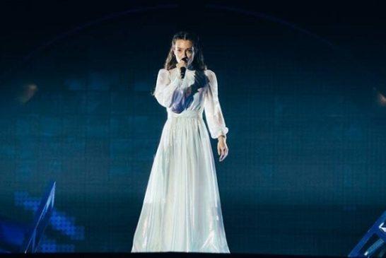 Eurovision 2022: H εντυπωσιακή εμφάνιση της Amanda με το «Die Together»