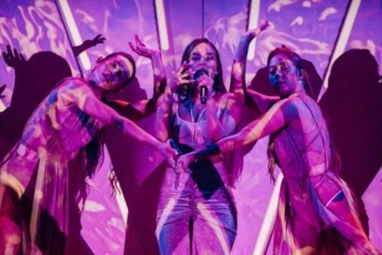 Eurovision 2022: Η Ανδρομάχη «έκλεψε» τις εντυπώσεις ως Αφροδίτη στην πρώτη της πρόβα