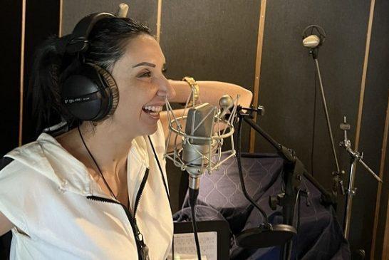 Evgenia: Στην Ελλάδα για την ηχογράφηση του νέου της τραγουδιού με την υπογραφή Τουρατζίδη-Tsiko