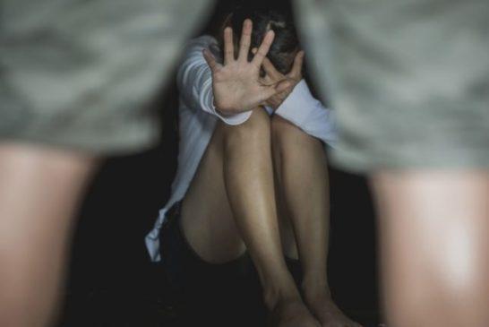 O τιμοκατάλογος της φρίκης για τους βιασμούς της 12χρονης