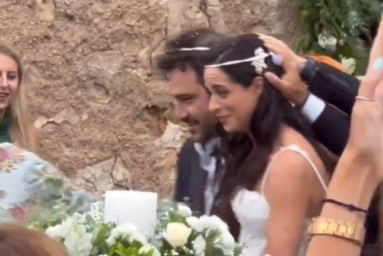 Ευαγγελία Συριοπούλου: Ντύθηκε νυφούλα πλάι στον σύντροφο της, Στράτο Πατσατζή
